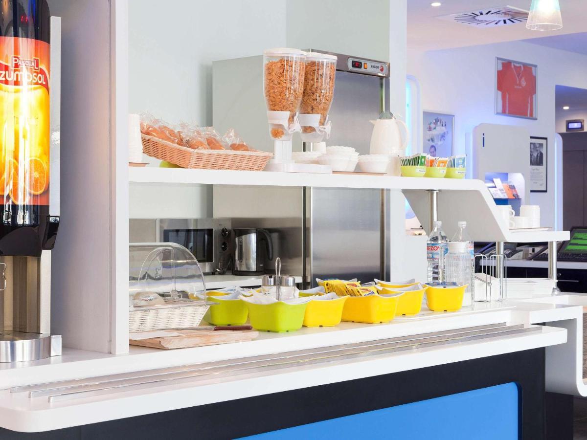 Ibis Budget Montbeliard Ngoại thất bức ảnh